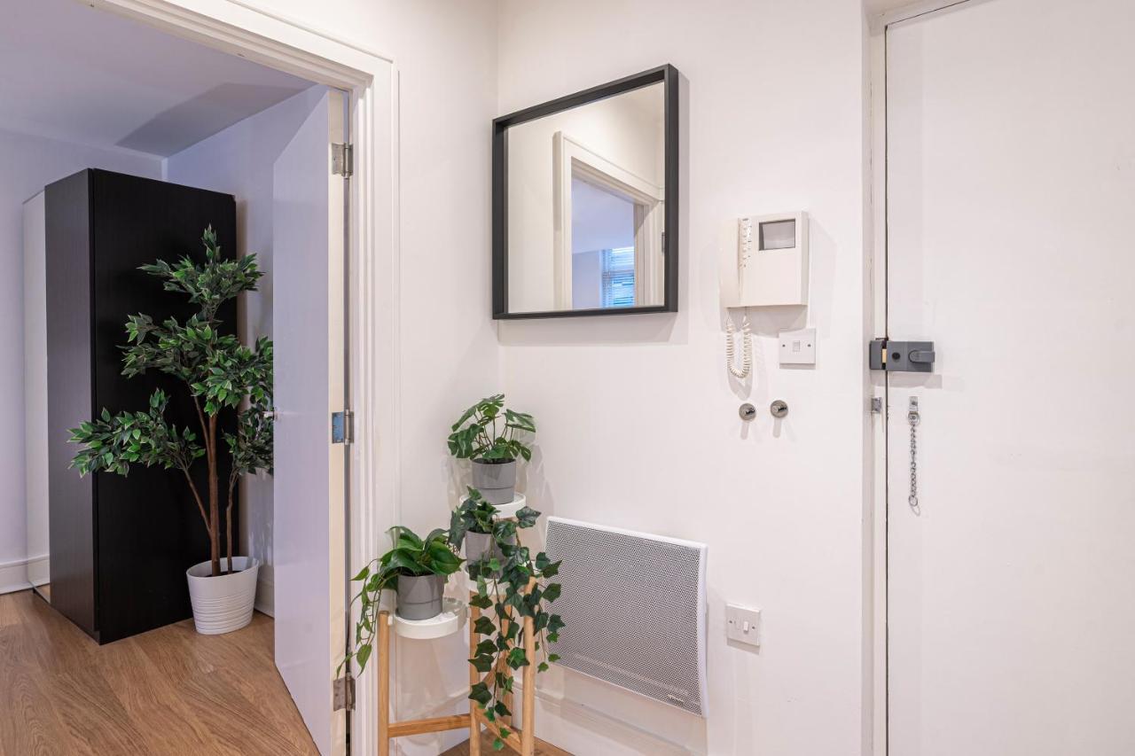 לונדון Turnmill Apartments מראה חיצוני תמונה